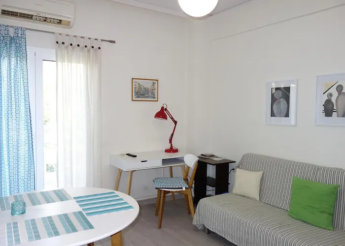 Cozy 4Th Floor Apartment In Chania Center